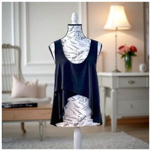 Vecceli Italy Women’s Elegant Asymmetrical Tank Top. Black. Size 8